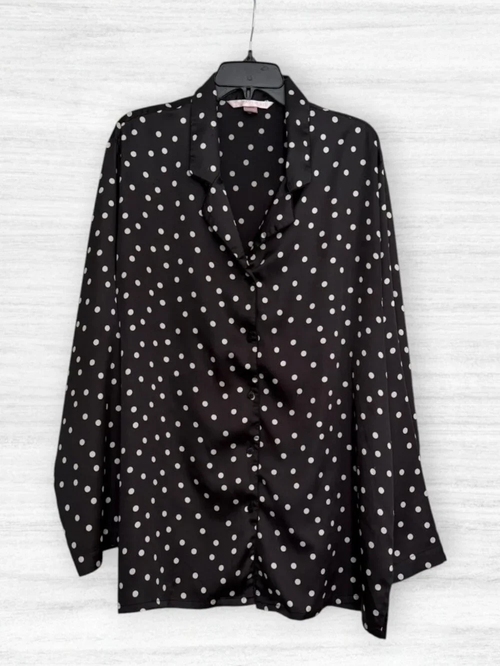 Victoria's Secret Black Polka Dot Satin Nightshirt Sleep Shirt Button Front XL